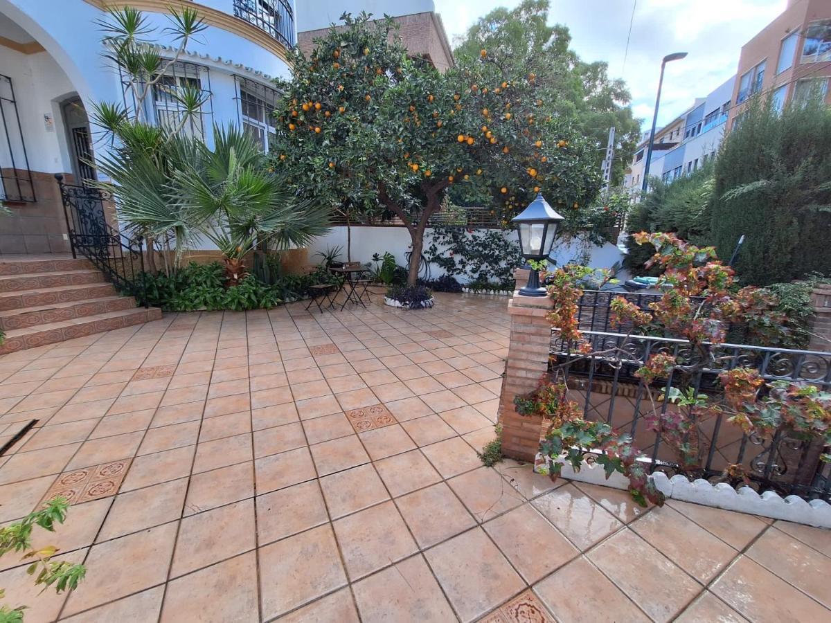 Hotel Bbtk Bed And Bike Malaga Zewnętrze zdjęcie