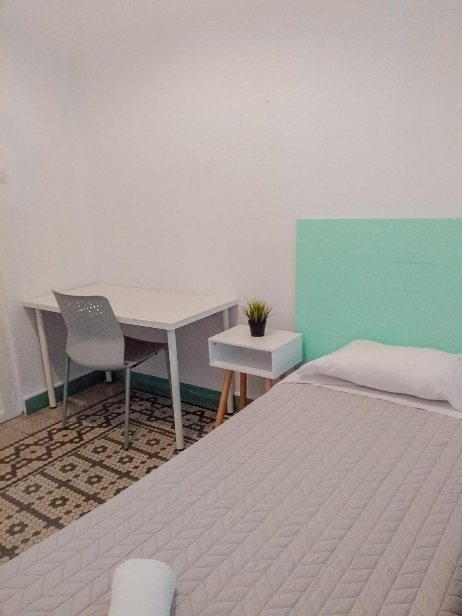 Hotel Bbtk Bed And Bike Malaga Zewnętrze zdjęcie
