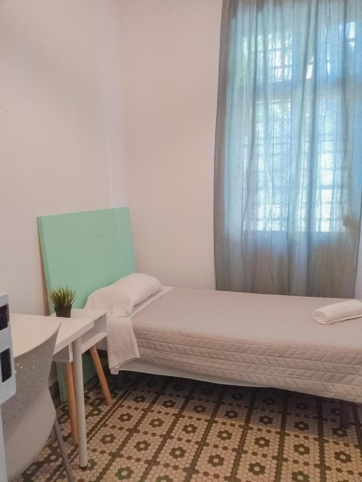 Hotel Bbtk Bed And Bike Malaga Zewnętrze zdjęcie